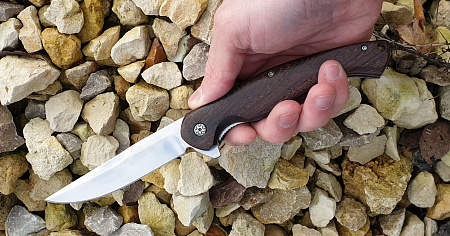 Складной нож "Игла-3": сталь - Bohler М390; рукоять - венге