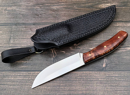 Нож "Тайга": сталь - Bohler М398; цельнометаллический рукоять - карельская береза,формовочные ножны